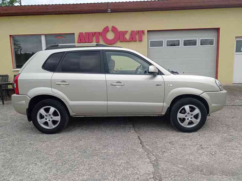 Hyundai Tucson 2.0 CRDi 4x4/103kW/1Maj - foto 2