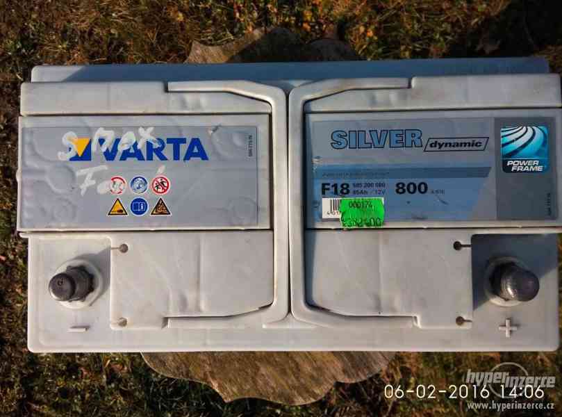 Prodám použitou autobaterii Varta Silver dynamic 85Ah 800A - foto 4