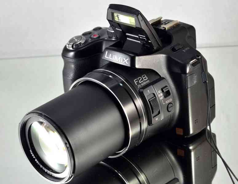 Panasonic Lumix DMC-FZ200 24xOp.Zoom F2,8*Full HDV - foto 6