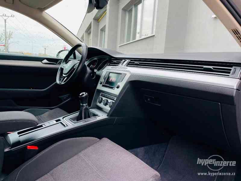 VW PASSAT B8 2.0 TDI 110KW, 2016, COMFORTLINE, ACC,1.MAJITEL - foto 9
