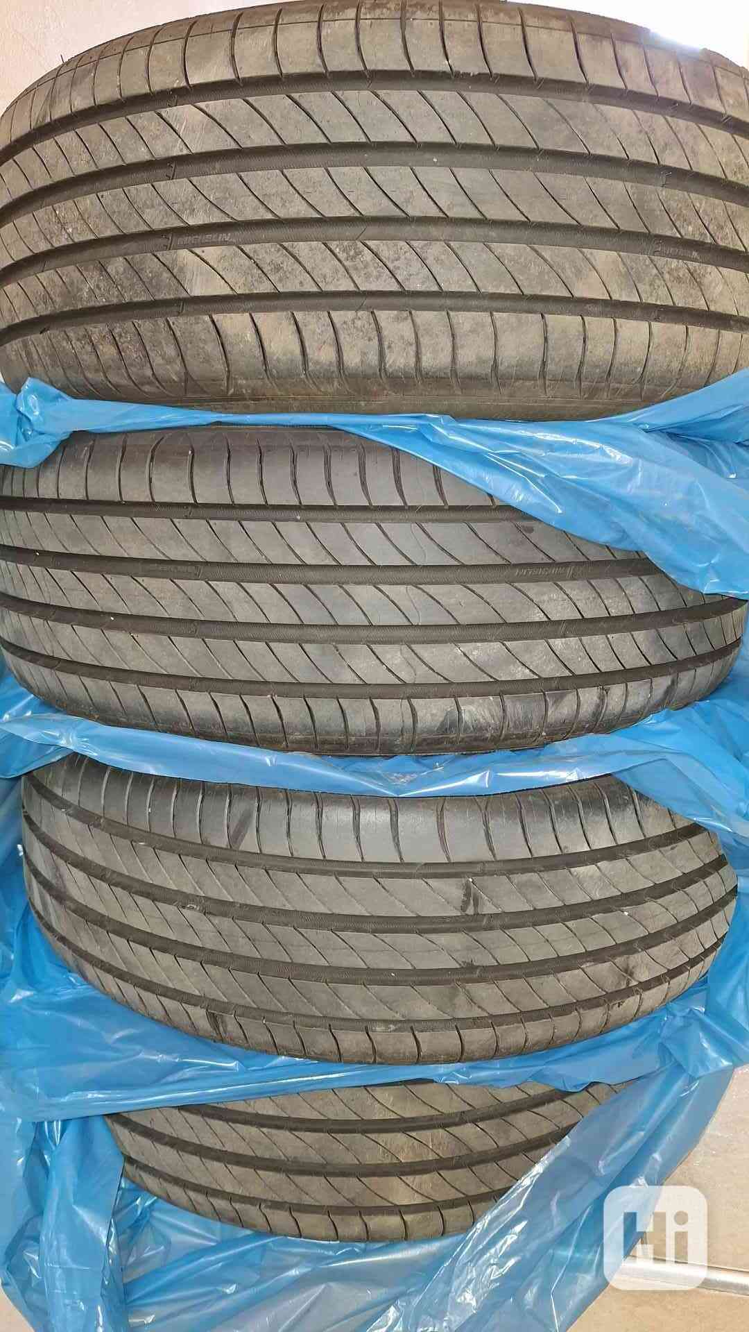 Pneu 195/55 R16 87H, Michelin Primacy 4, skoro nové - foto 1