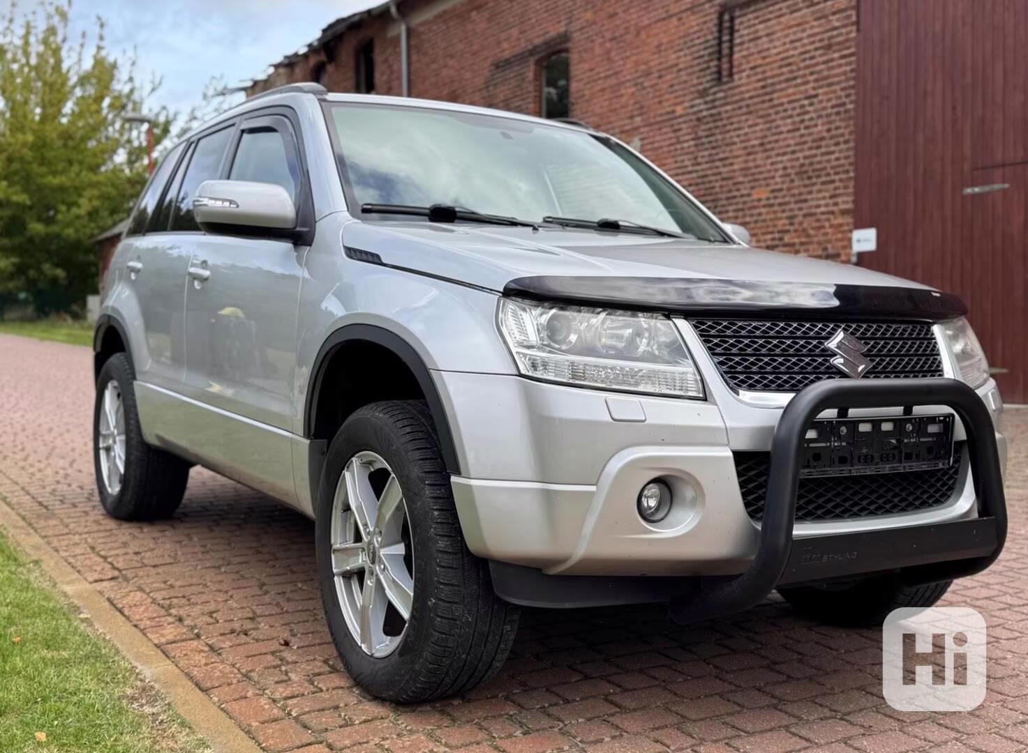 Suzuki Grand Vitara 2,4i benzín AUT. 124kw - foto 1