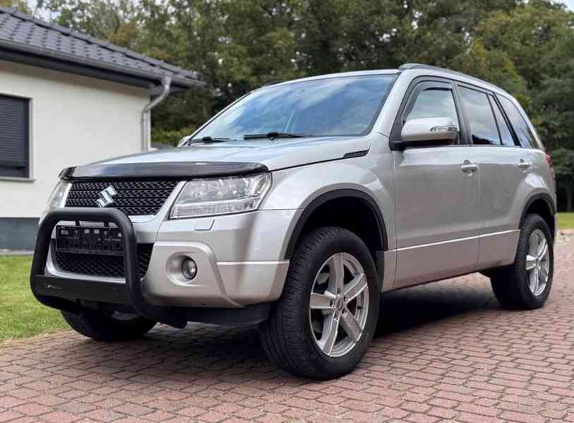Suzuki Grand Vitara 2,4i benzín AUT. 124kw - foto 10