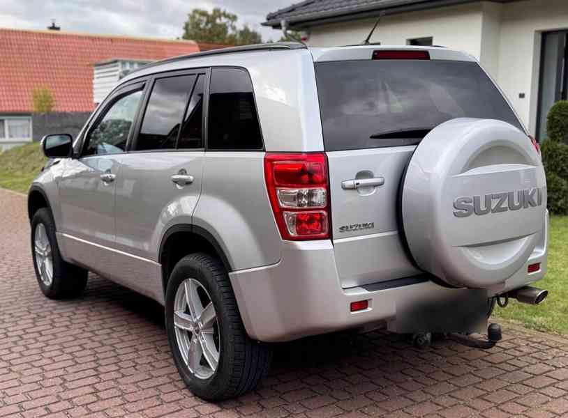 Suzuki Grand Vitara 2,4i benzín AUT. 124kw - foto 5