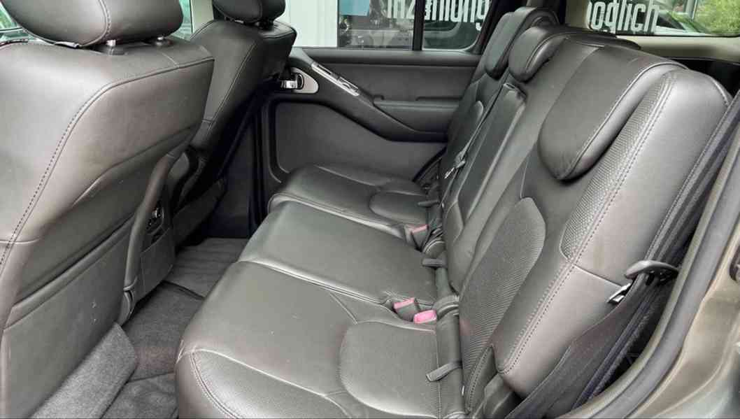 Nissan Pathfinder 2.5 dCi Premium Aut. 128kw - foto 16