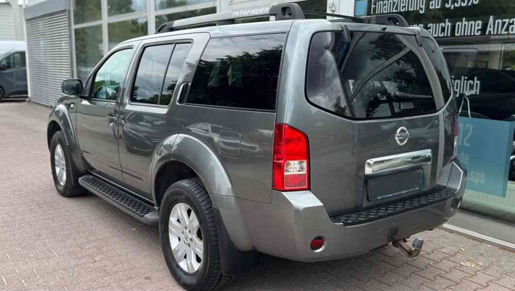 Nissan Pathfinder 2.5 dCi Premium Aut. 128kw - foto 21