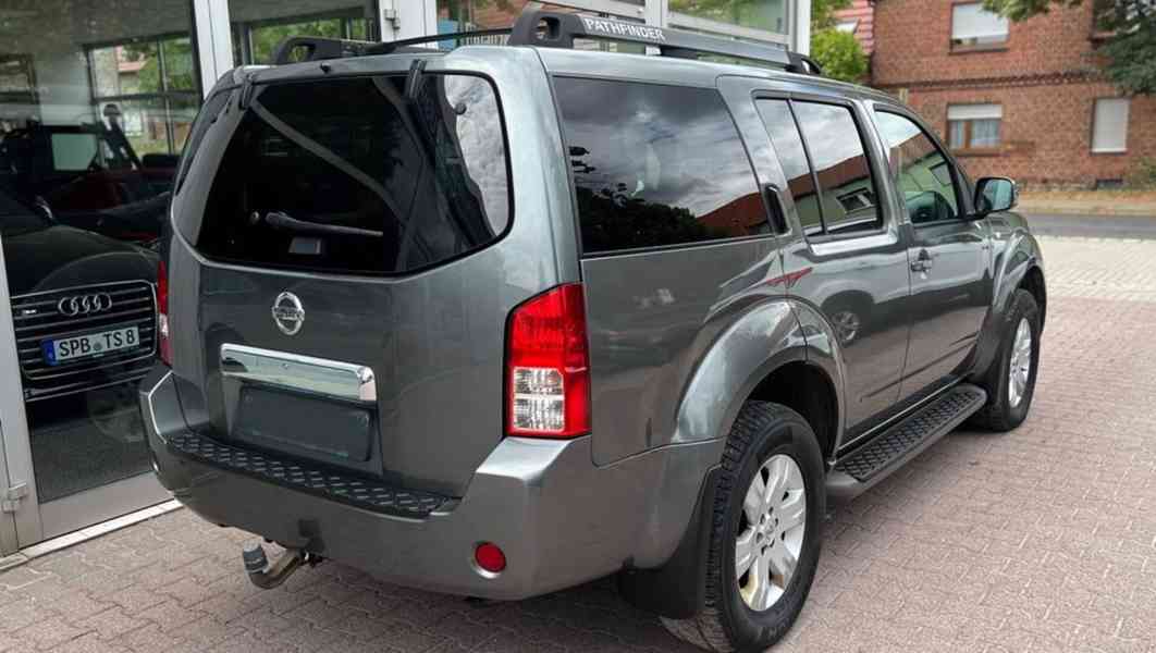 Nissan Pathfinder 2.5 dCi Premium Aut. 128kw - foto 8