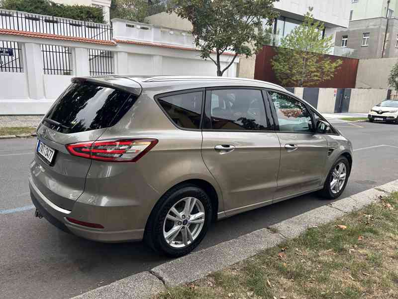 Osobní automobil Ford S-MAX - foto 4