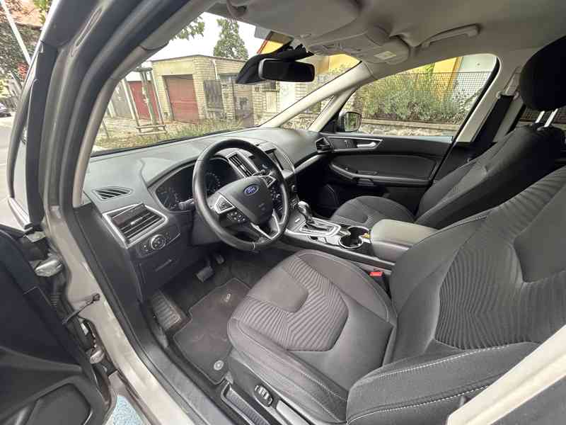 Osobní automobil Ford S-MAX - foto 10