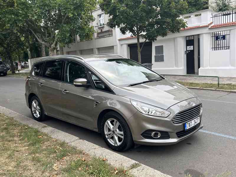 Osobní automobil Ford S-MAX - foto 5
