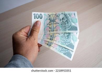 BEZPLATNÁ PŮJČKA DO 48 HODIN. 