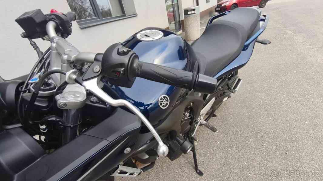 Yamaha FZ6 Fazer S2 | 6 300 km | 1.majitel | VÝJIMEČNÝ KUS - foto 6