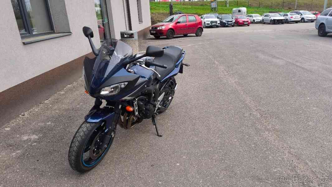 Yamaha FZ6 Fazer S2 | 6 300 km | 1.majitel | VÝJIMEČNÝ KUS - foto 4