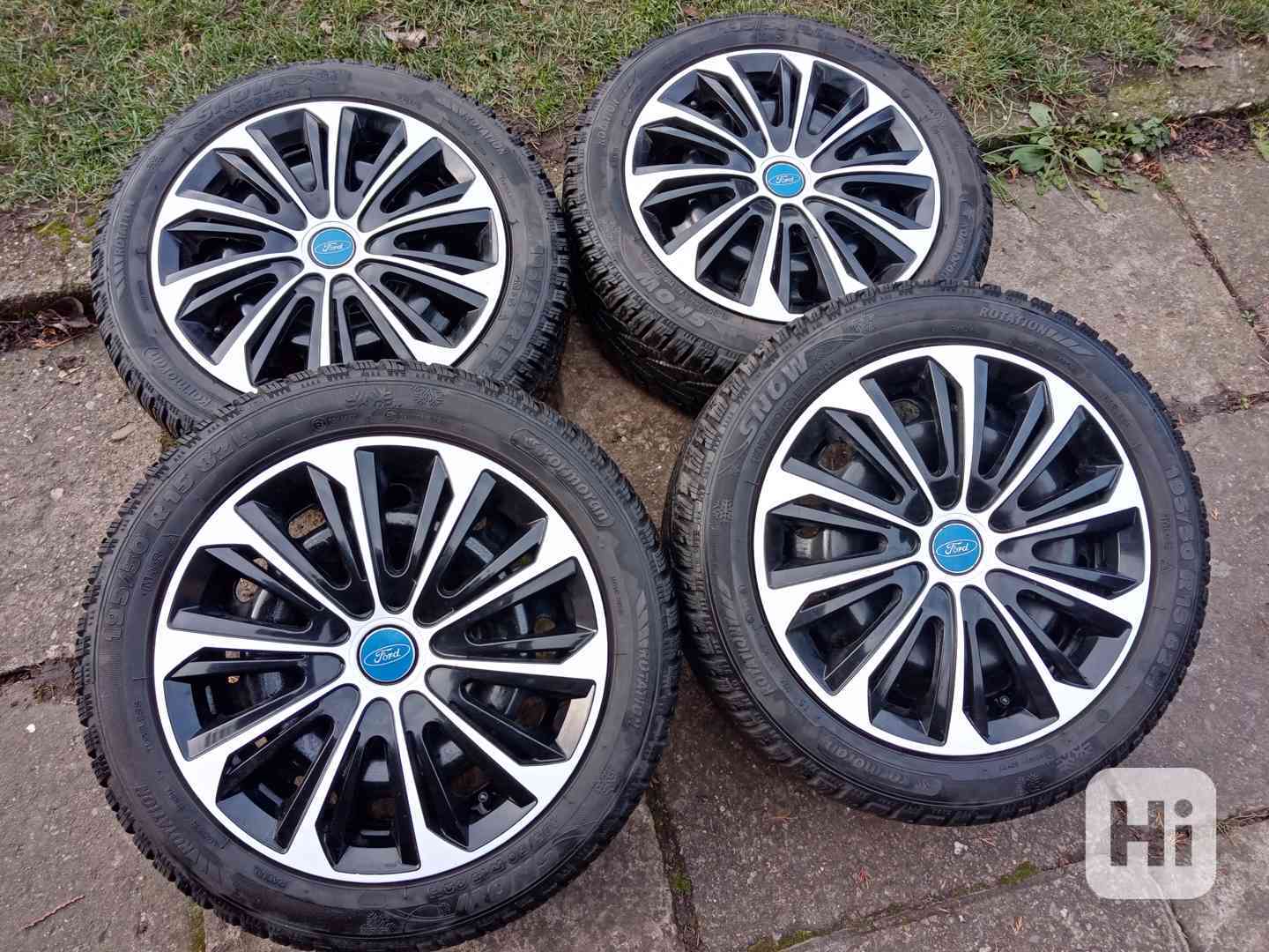 Zimní kola 15 4x108 pneu 99% FORD MAZDA - dobírka možná - foto 1