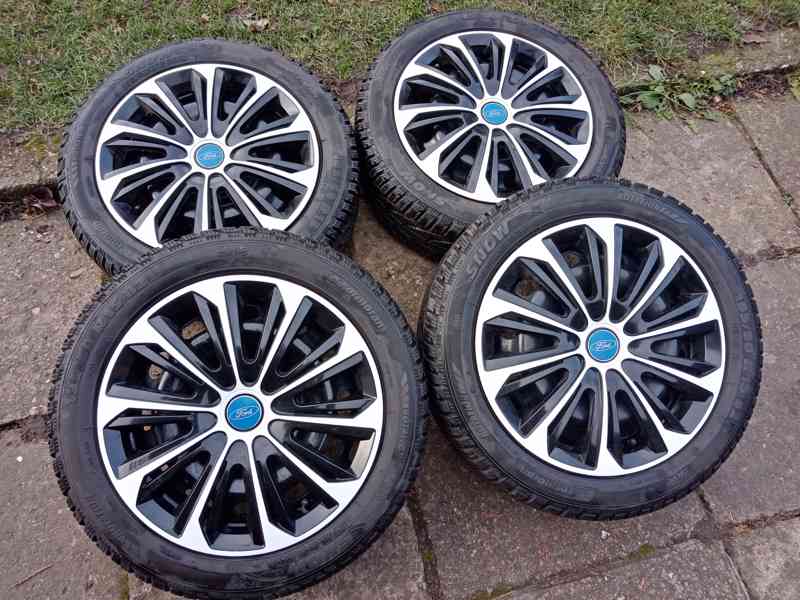 Zimní kola 15 4x108 pneu 99% FORD MAZDA - dobírka možná - foto 1