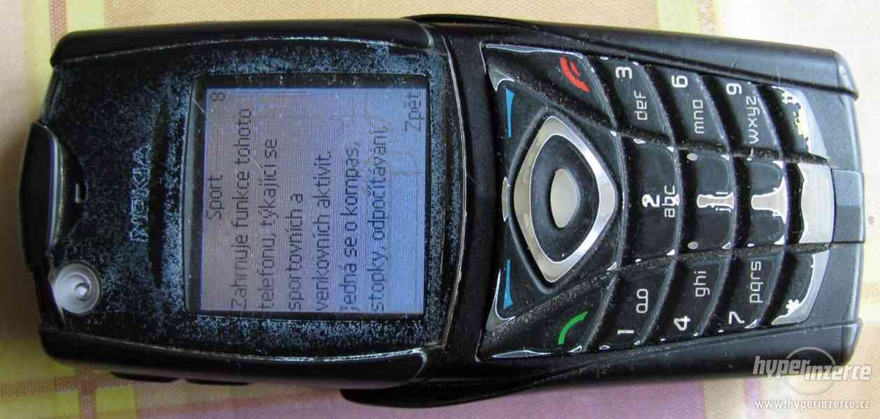 2x Nokia - 6131, 5140i bez krytu, příslušenství