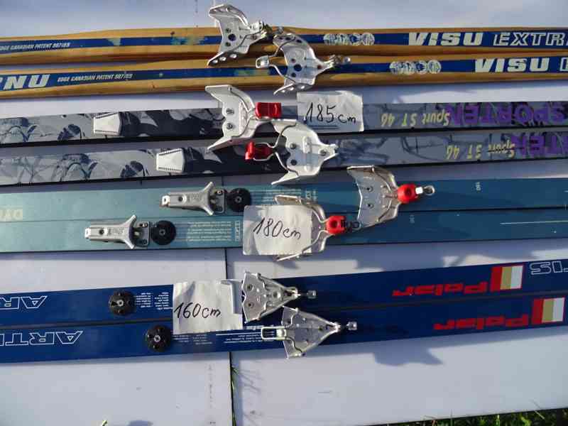 Dětská lyžařská přilba , velikost 48 . - foto 9