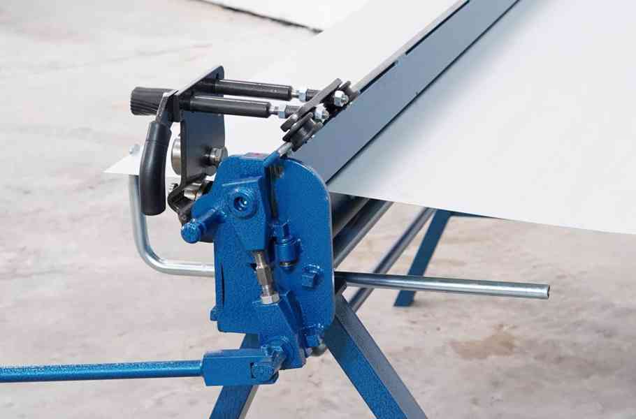 Ohýbačky plechů s magnety 2 metry pro pokrývačské práce - foto 11
