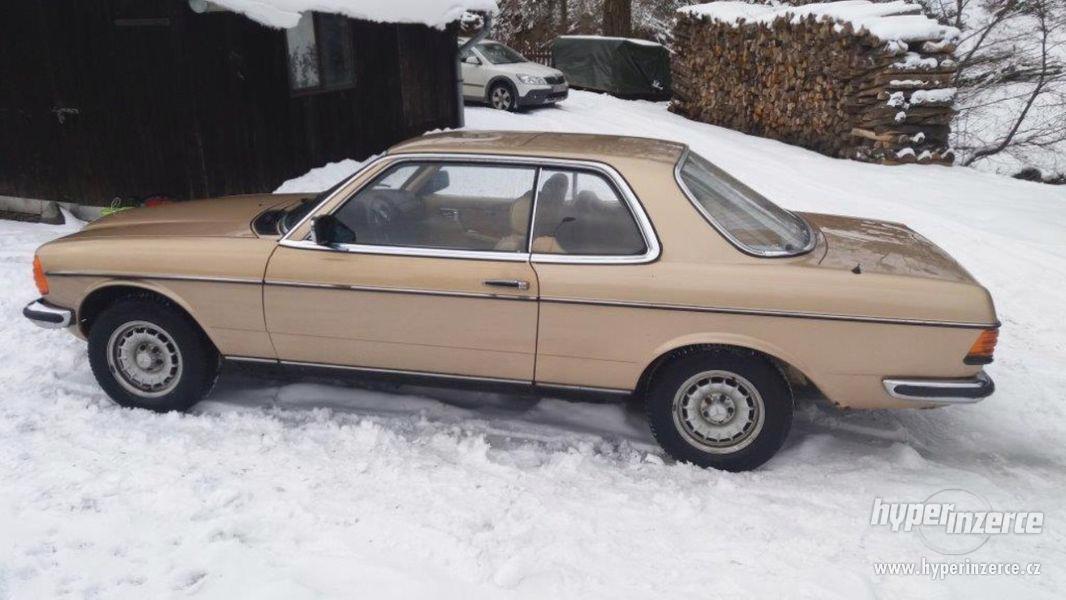 Prodám Mercedes Benz W123 coupe 230ce piano - foto 12