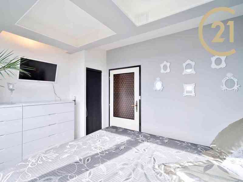 Rekonstruovaný světlý byt 3+kk, 67 m2, se zasklenou lodžií - Praha, Modřany - foto 8