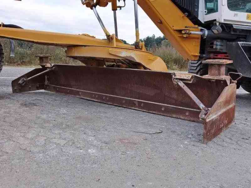 Grejdr New Holland 106.6 - foto 6