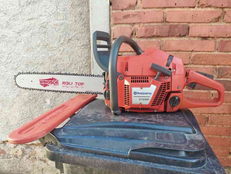 Motorová pila Husqvarna 372 XP s motorem X-TORQ - foto 2