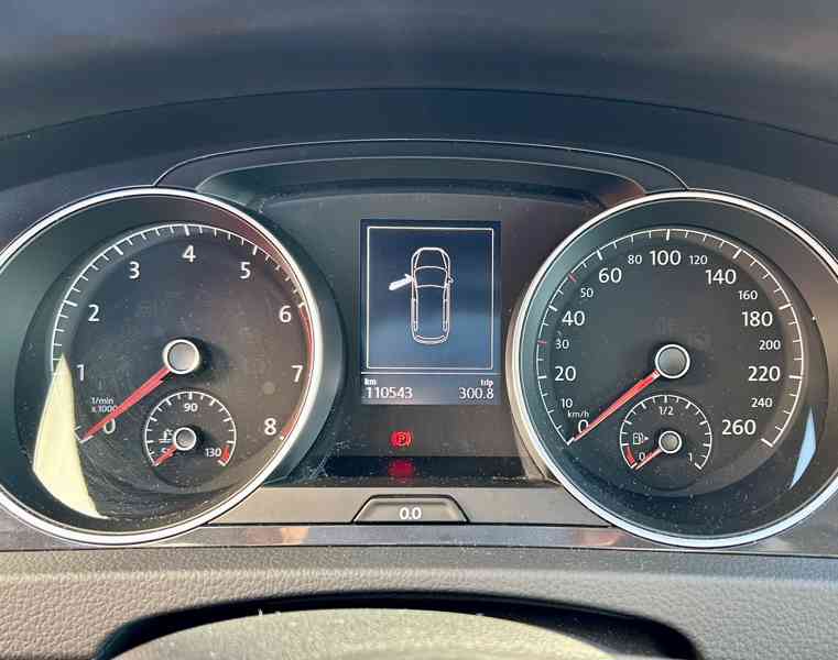 Volkswagen Golf Variant 1.0 TSI, 1.majitel, r.v. 2018 - foto 12