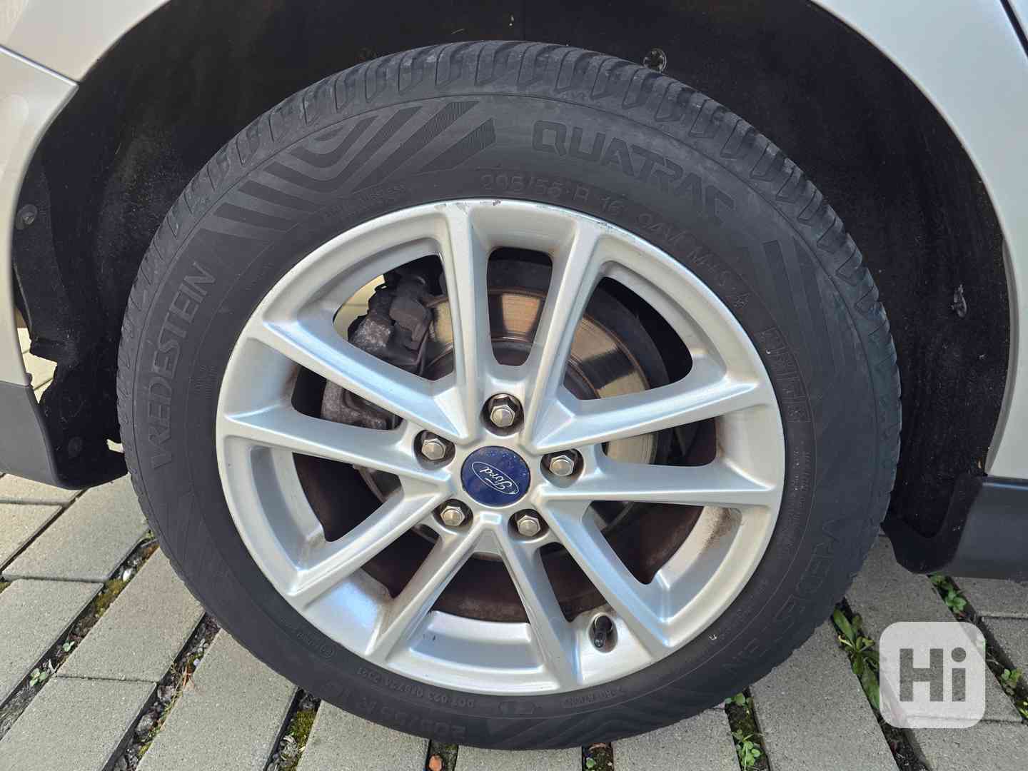 Prodám pneumatiky 4 ks - prémiová celoroční řada - foto 1