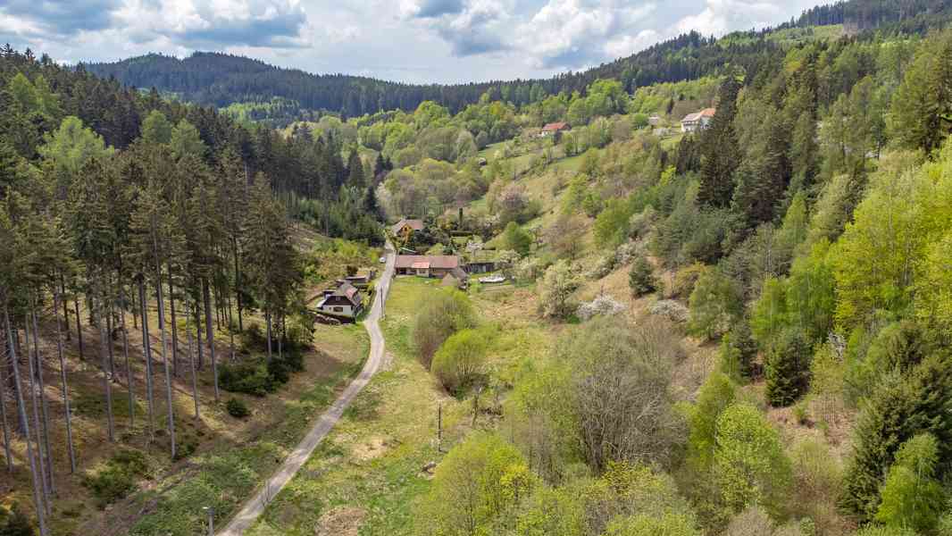 Prodej stavebního pozemku v Šimanově na Šumavě   - foto 16