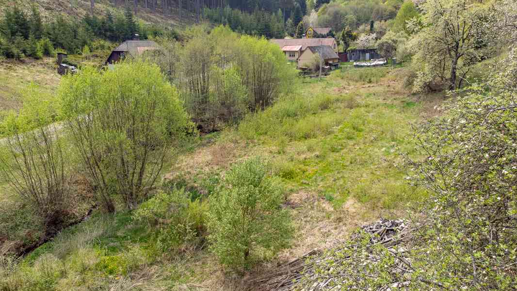 Prodej stavebního pozemku v Šimanově na Šumavě   - foto 12