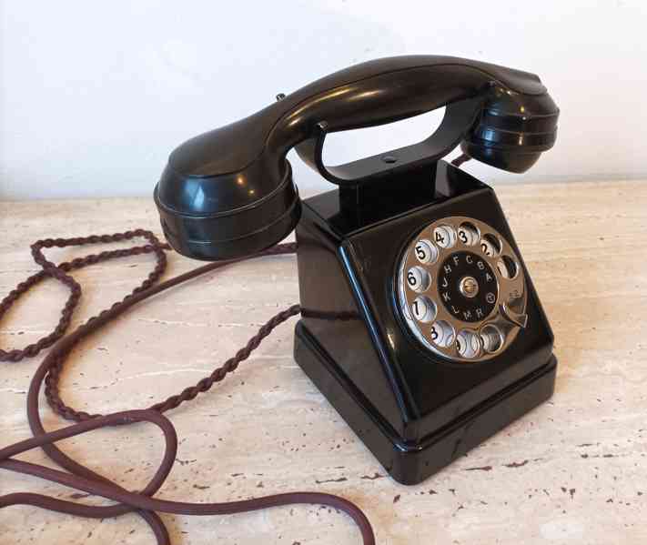 Krásný starožitný telefonní přístroj Telegrafia z roku 1936  - foto 7