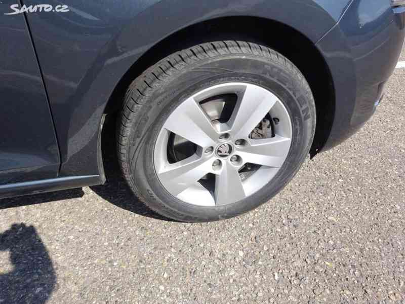 Škoda Rapid, 1.4 TSI (92 KW) AUTOMAT,závěs - foto 20