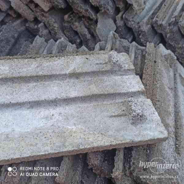 Střešní tašky betonové - foto 2