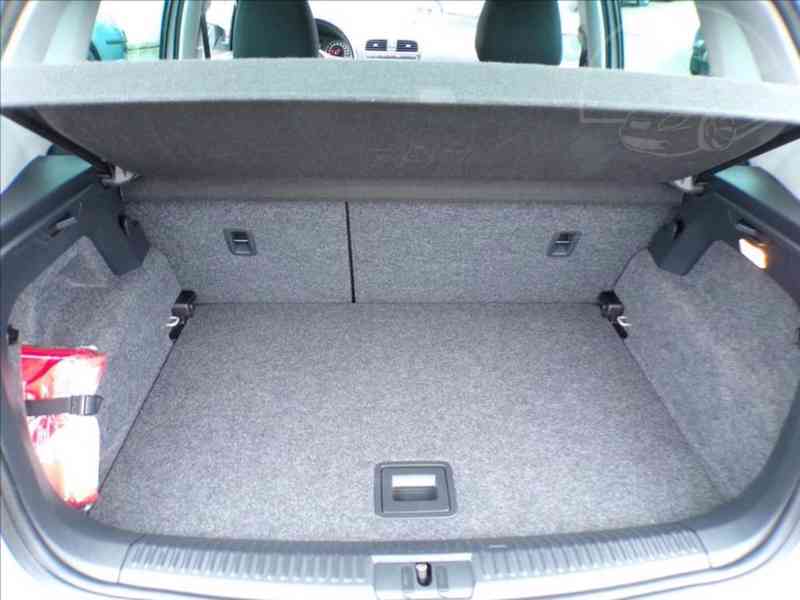 Volkswagen Polo 1,2 TSI-77KW DIGI.KLIMA - foto 10