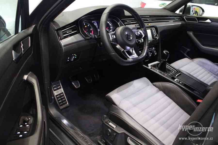 VW Passat B8 2.0 TDI R-Line - foto 17