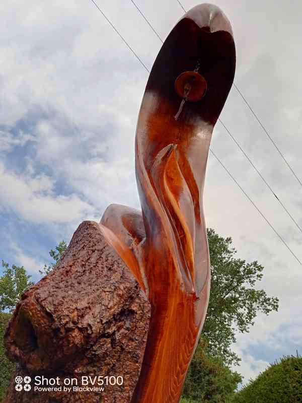 Dřevěné sochy - Abstraktní zvonička - foto 2