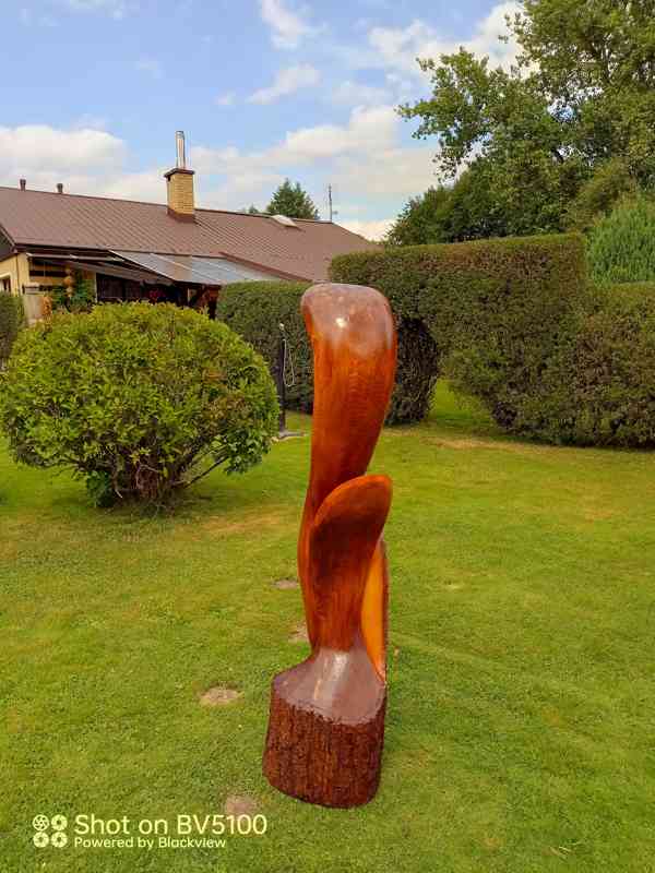 Dřevěné sochy - Abstraktní zvonička - foto 6