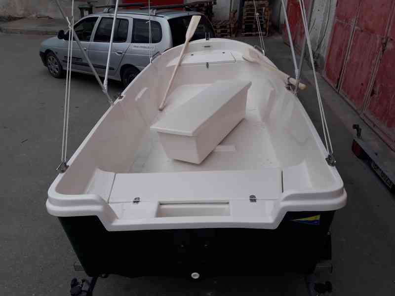 Pramice, rybářský člun, loď Nikol 400 - foto 3