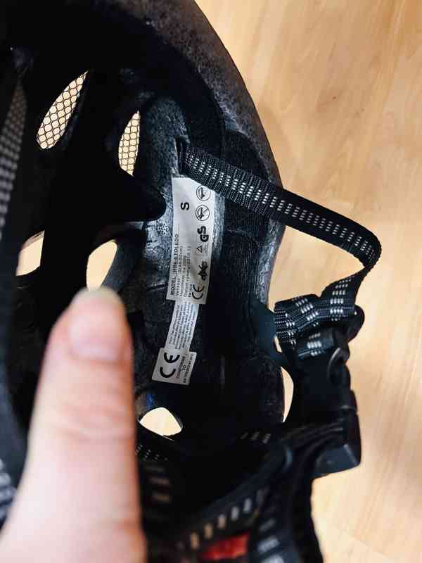 Helma a chrániče topánok - foto 4