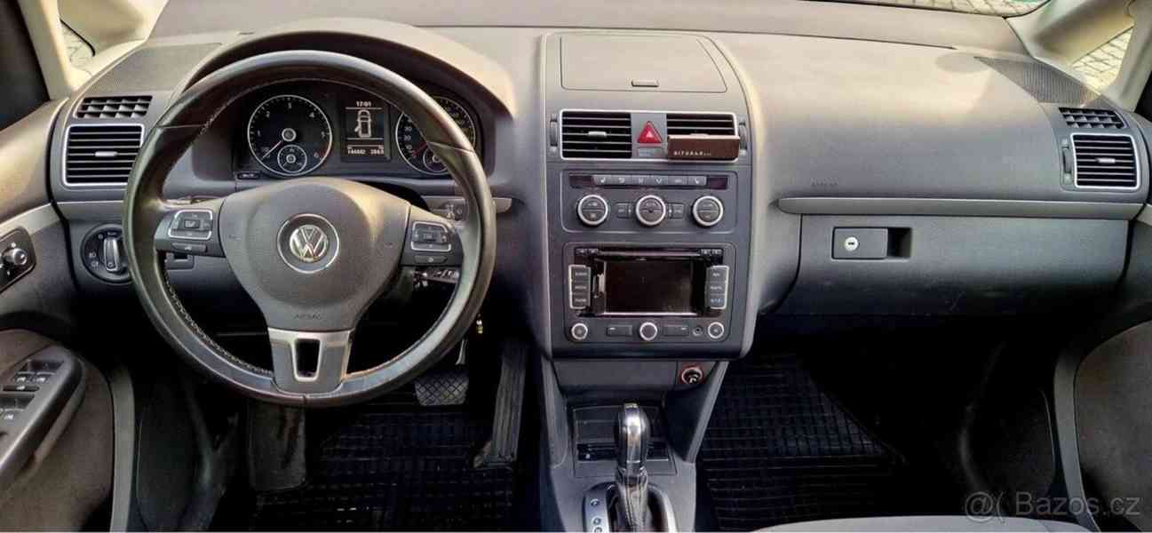 Volkswagen Touran 2,0   LIFE TDI DSG 7/2013 - foto 7