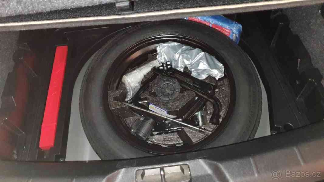 Volvo V40 Cross country - foto 7