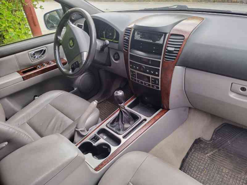 Kia Sorento - foto 2