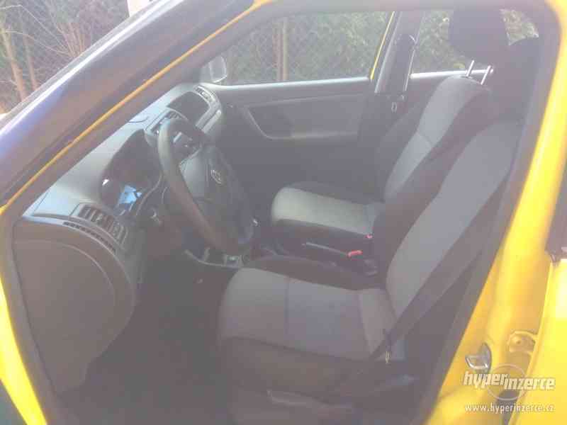 Škoda Fabia II 1,2 HTP, LPG - foto 8