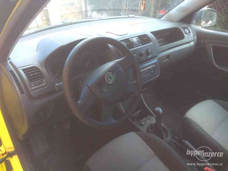 Škoda Fabia II 1,2 HTP, LPG - foto 9