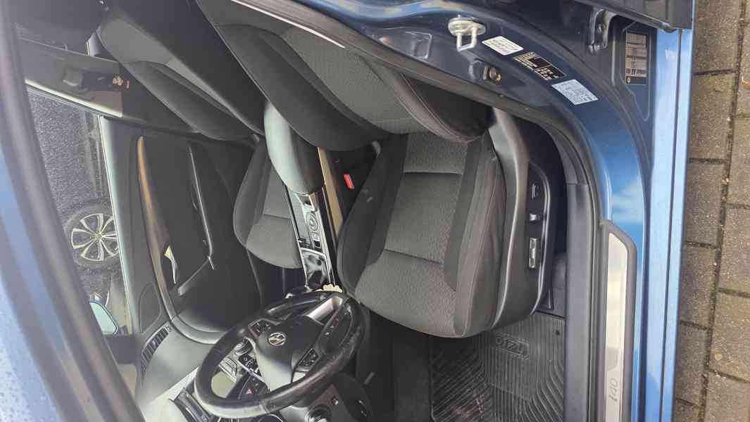Hyundai i40 1,7crdi 100kw r.2013 - foto 6