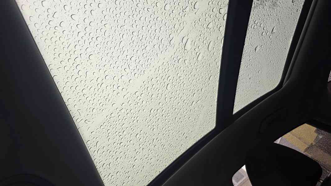 Hyundai i40 1,7crdi 100kw r.2013 - foto 16