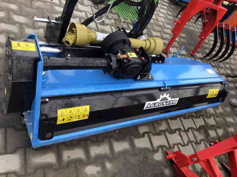 kladívkový mulčovač za traktor / hydraulický posuv - foto 3