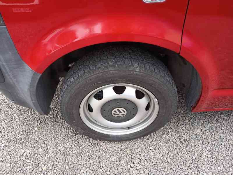 VOLKSWAGEN Transporter 2,0TDI 3-místný - foto 9