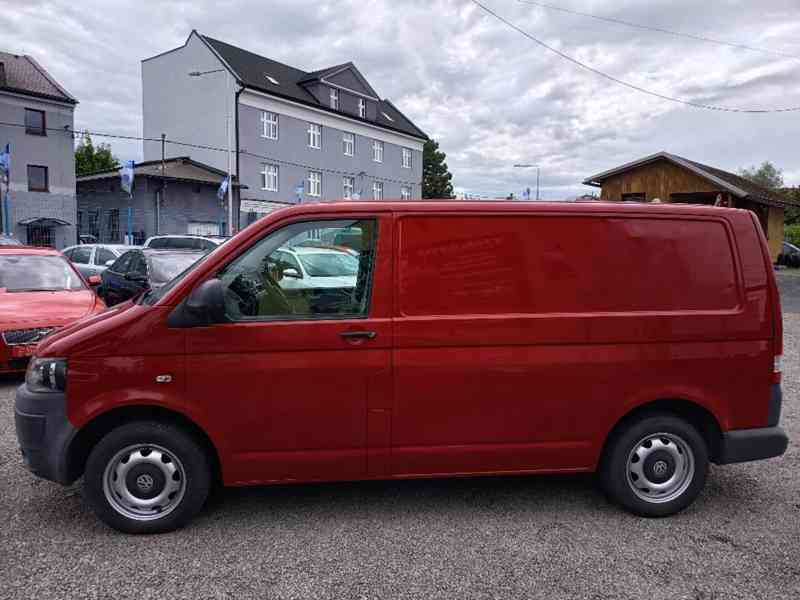 VOLKSWAGEN Transporter 2,0TDI 3-místný - foto 4