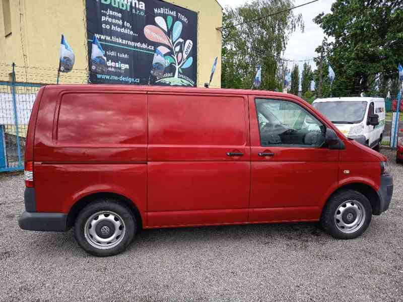VOLKSWAGEN Transporter 2,0TDI 3-místný - foto 3